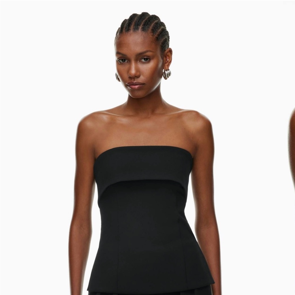 NWT strapless banded Babaton Aritzia top